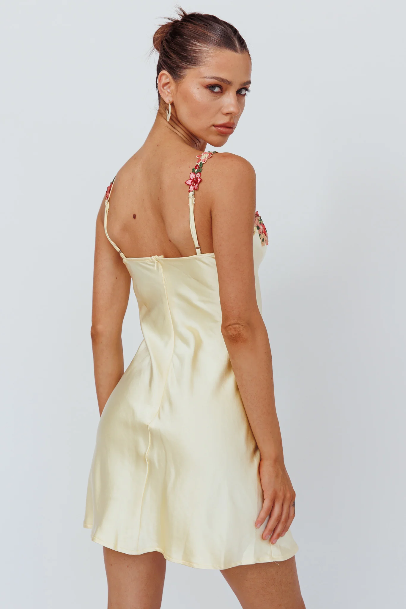 Rose Garden Floral Applique Mini Dress Yellow - Seraphlike