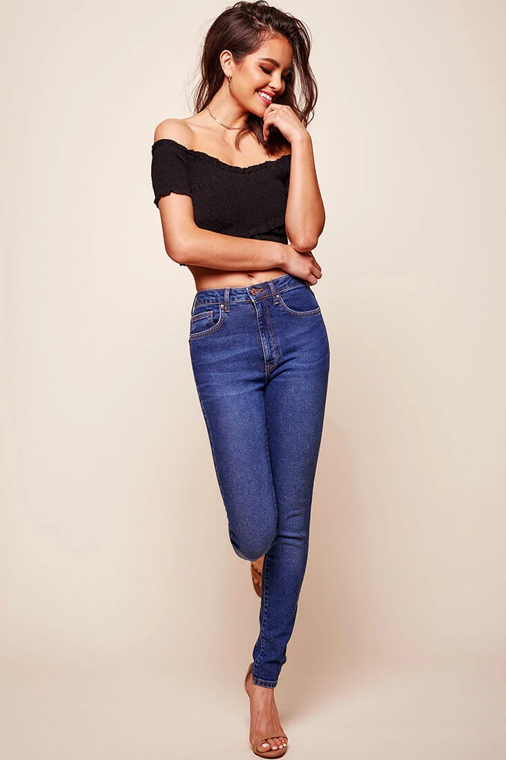 Tamieka Crossover Crop Top Black - Seraphlike