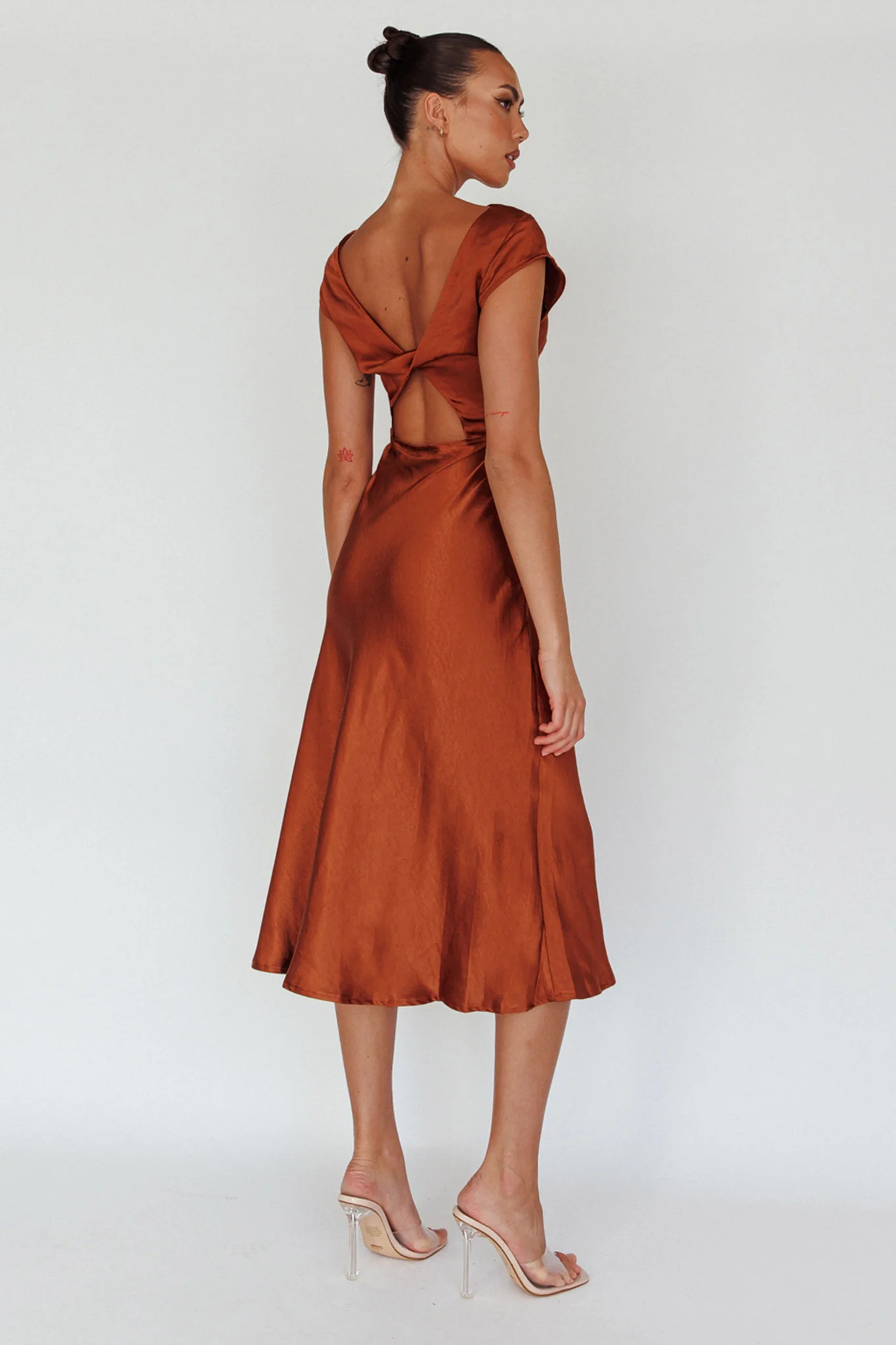 Lucinda Twist Back Midi Dress Brown - Seraphlike
