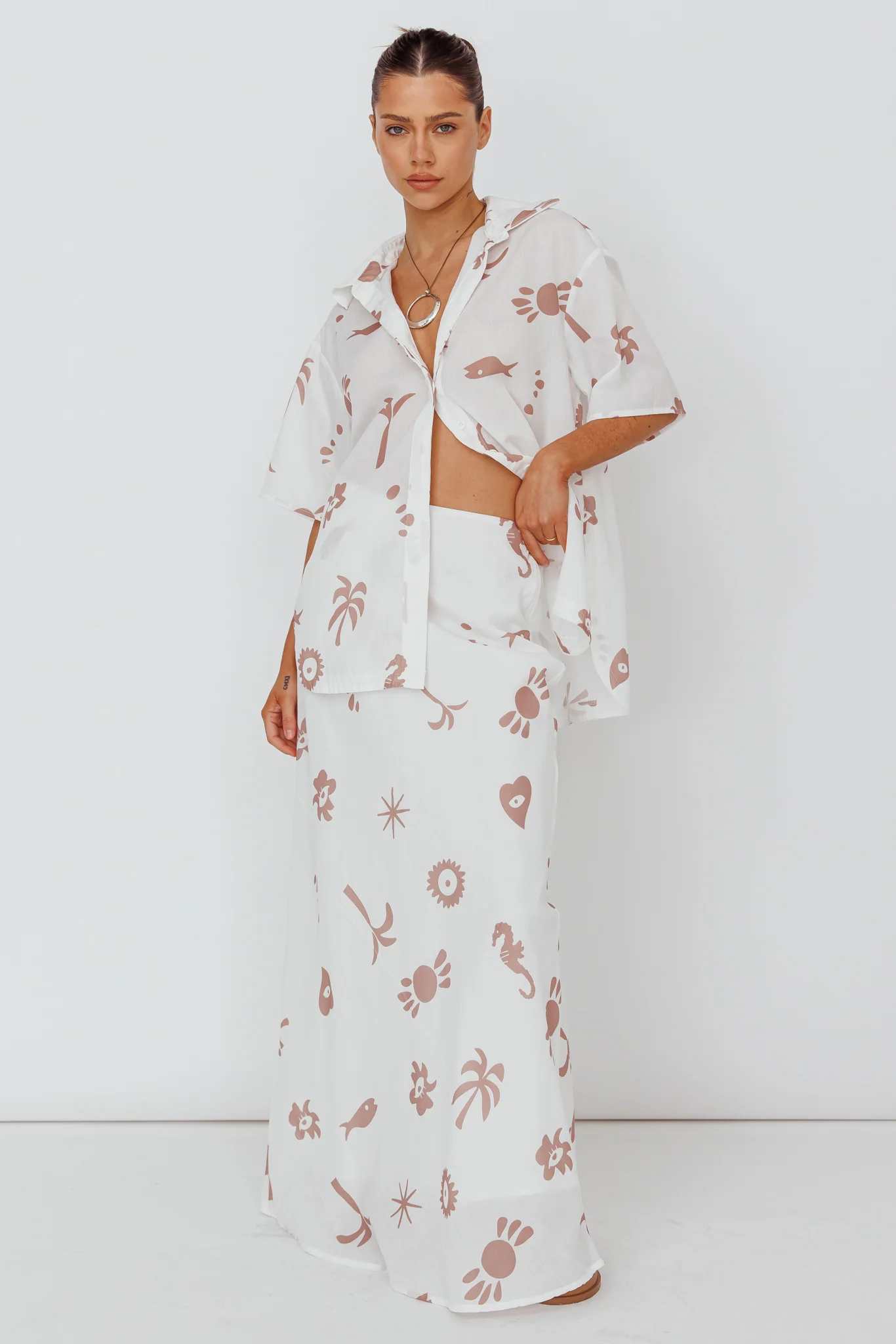 Light Aura Maxi Skirt Print White Tan - Seraphlike