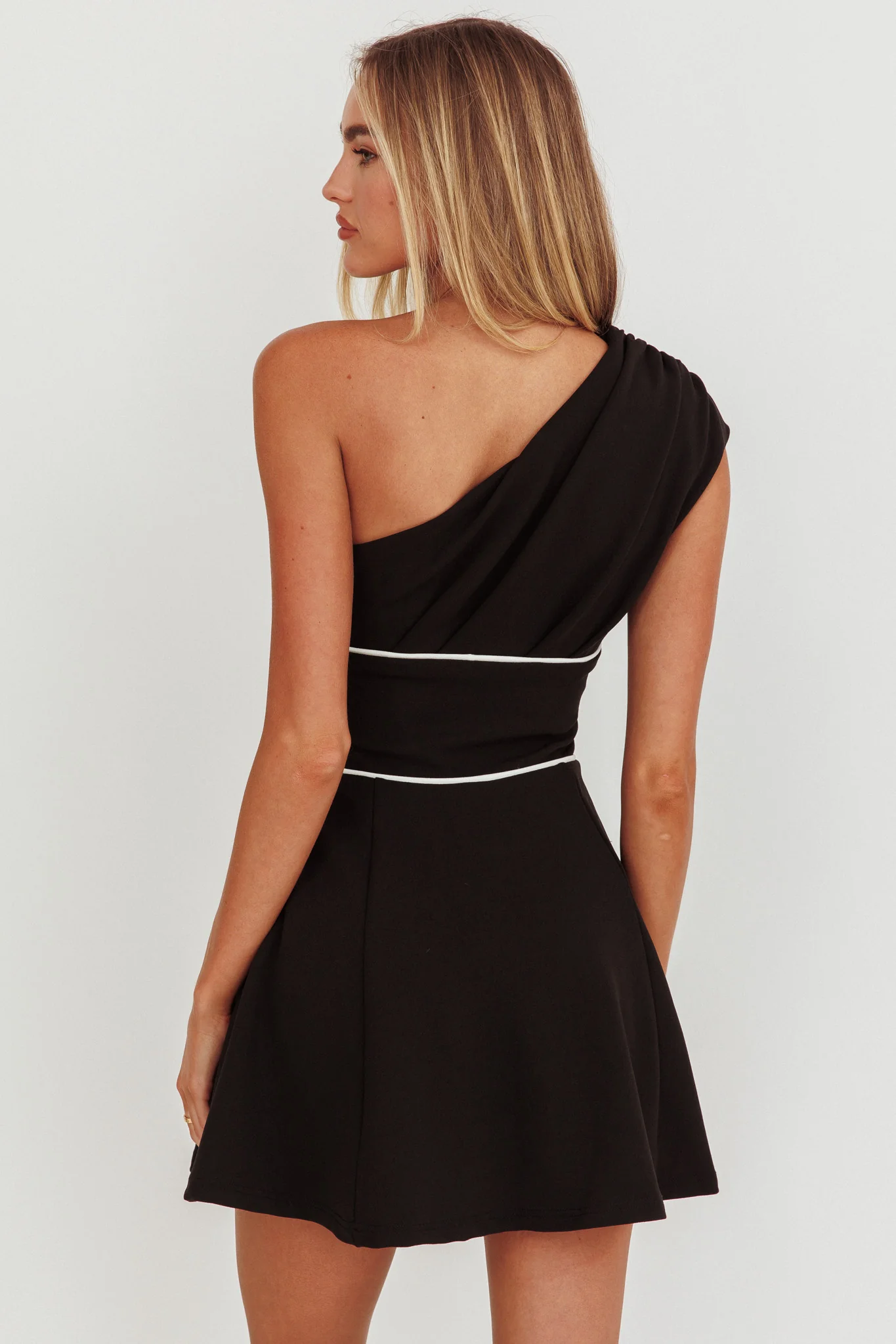 Carissa One-Shoulder Piping Mini Dress Black - Seraphlike