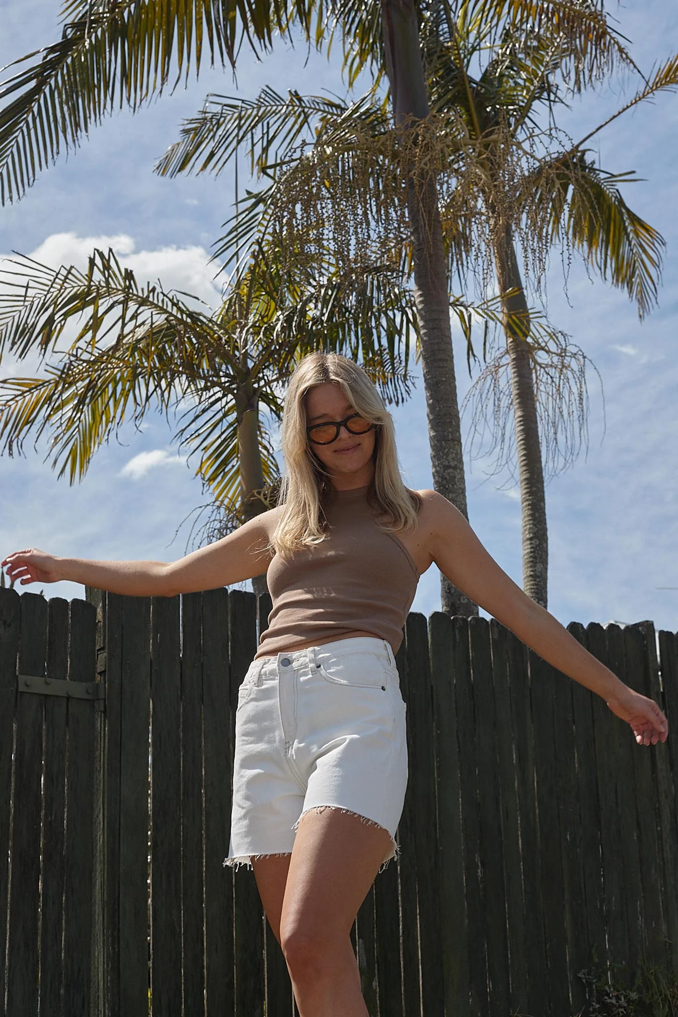 DR DENIM Nora Shorts White - Seraphlike