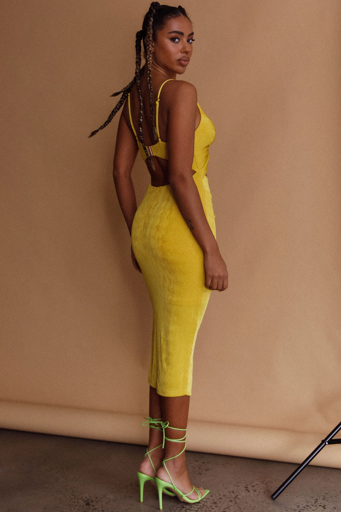 Loving You Cut-Out Waist Midi Dress Yellow - Seraphlike