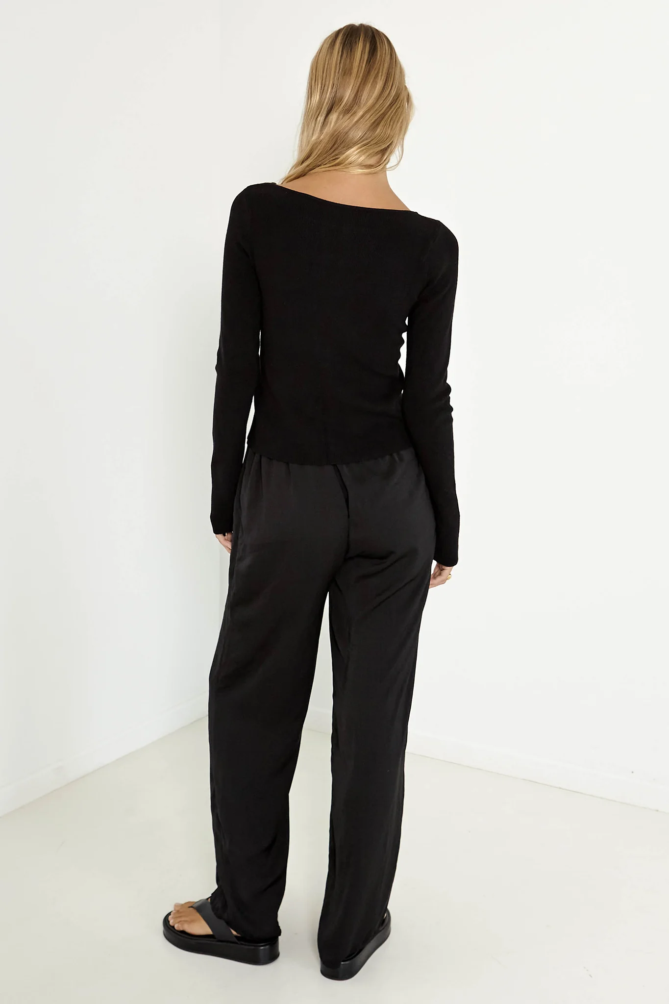 SNDYS Etta Top Black - Seraphlike