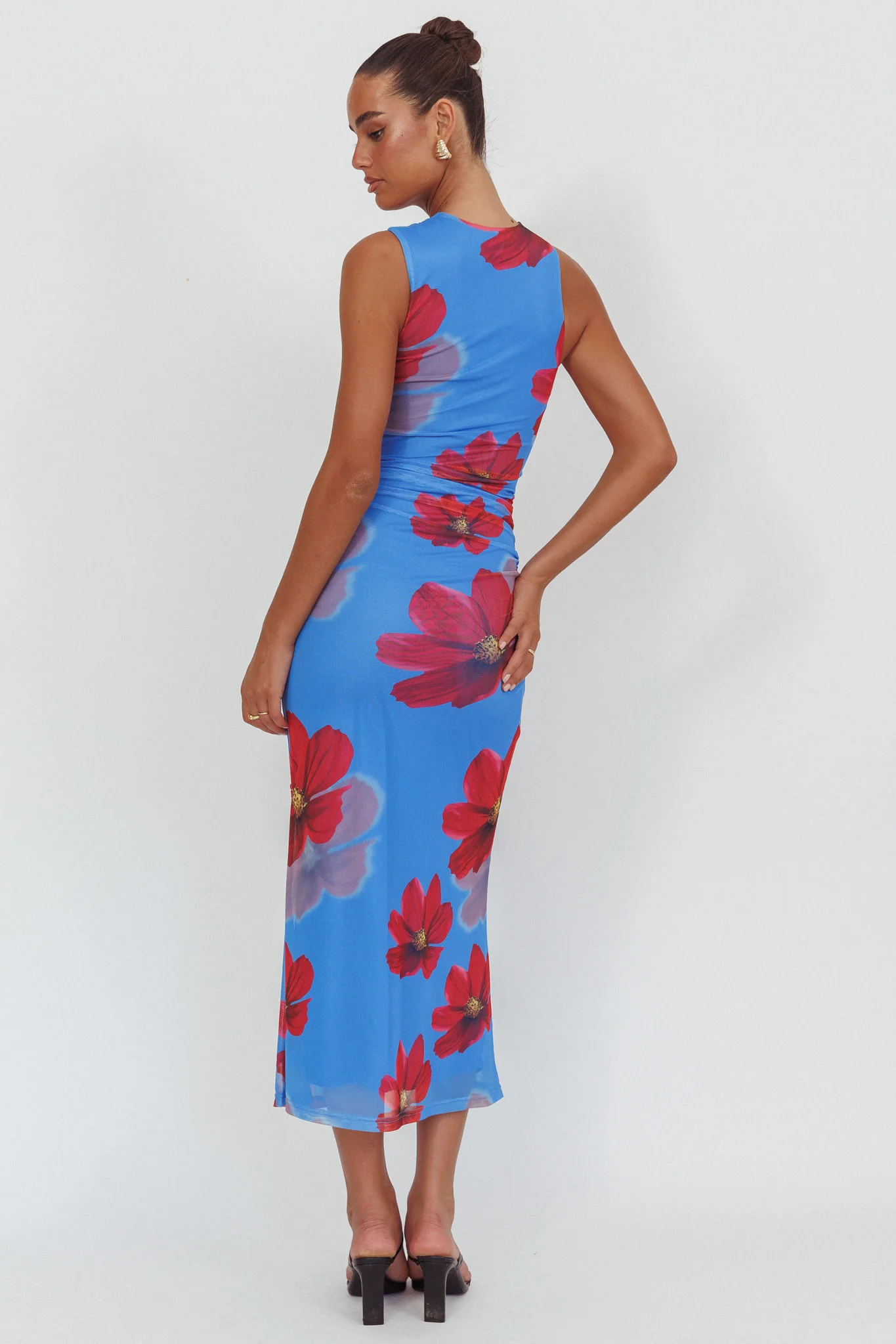 On Air Twist Neck Maxi Dress Floral Blue - Seraphlike
