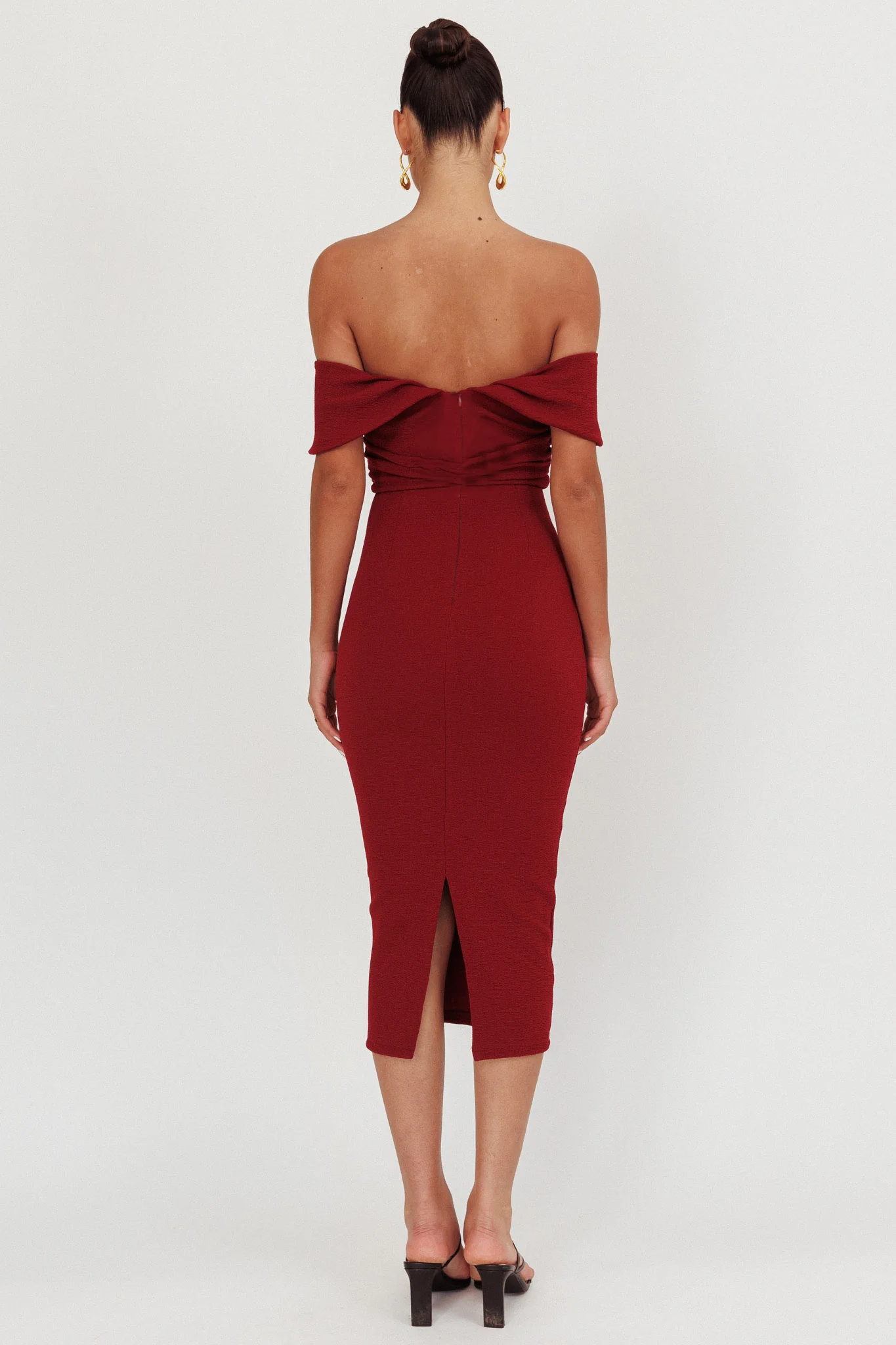 Lillianne Off-Shoulder Midi Dress Wine - Seraphlike