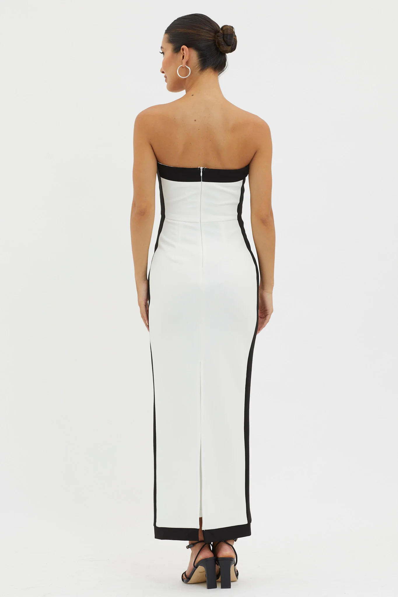 Tenika Strapless Bodycon Maxi Dress White/Black - Seraphlike