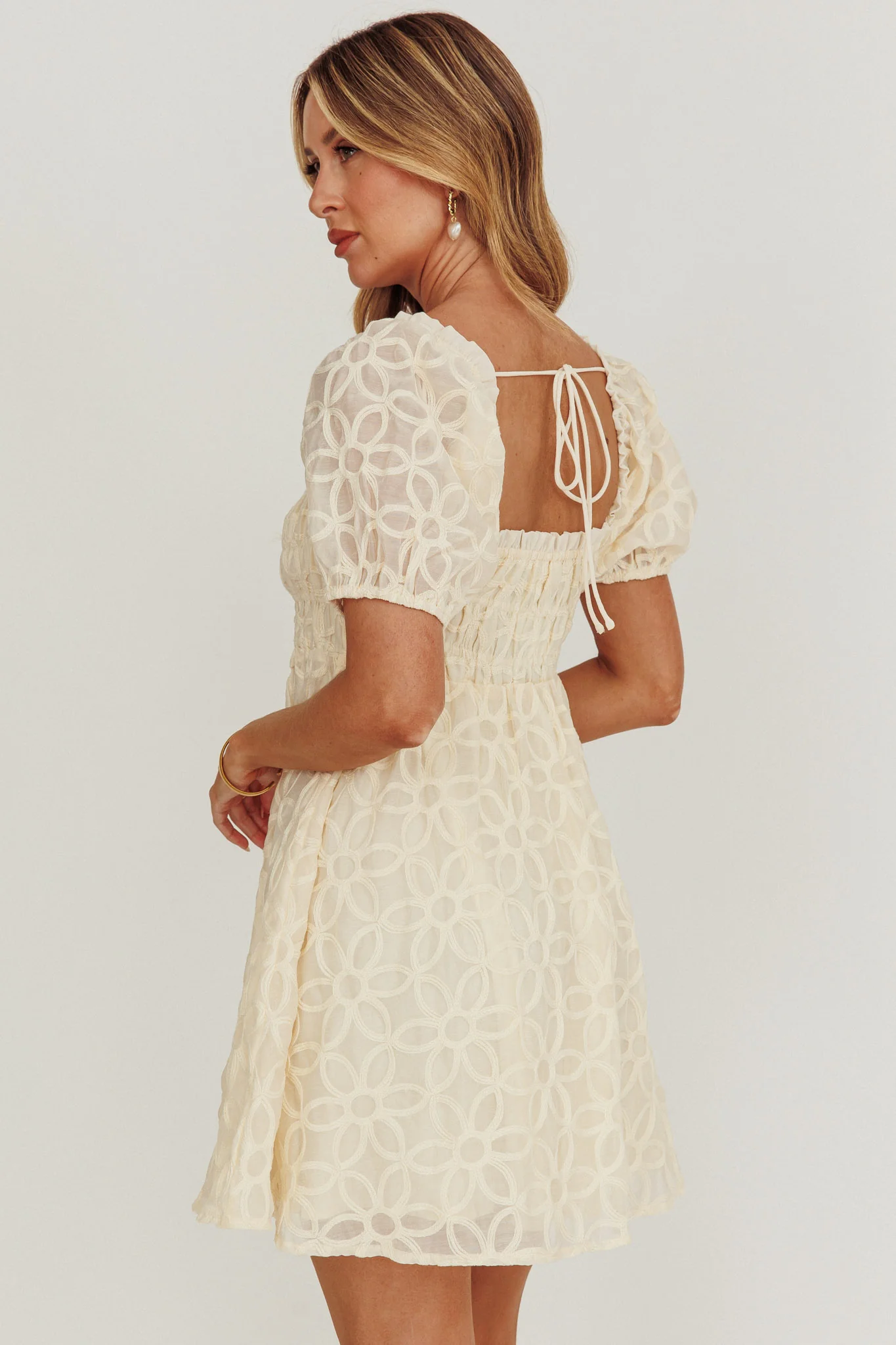 Dandelions Puff Sleeves A-Line Mini Dress Cream - Seraphlike