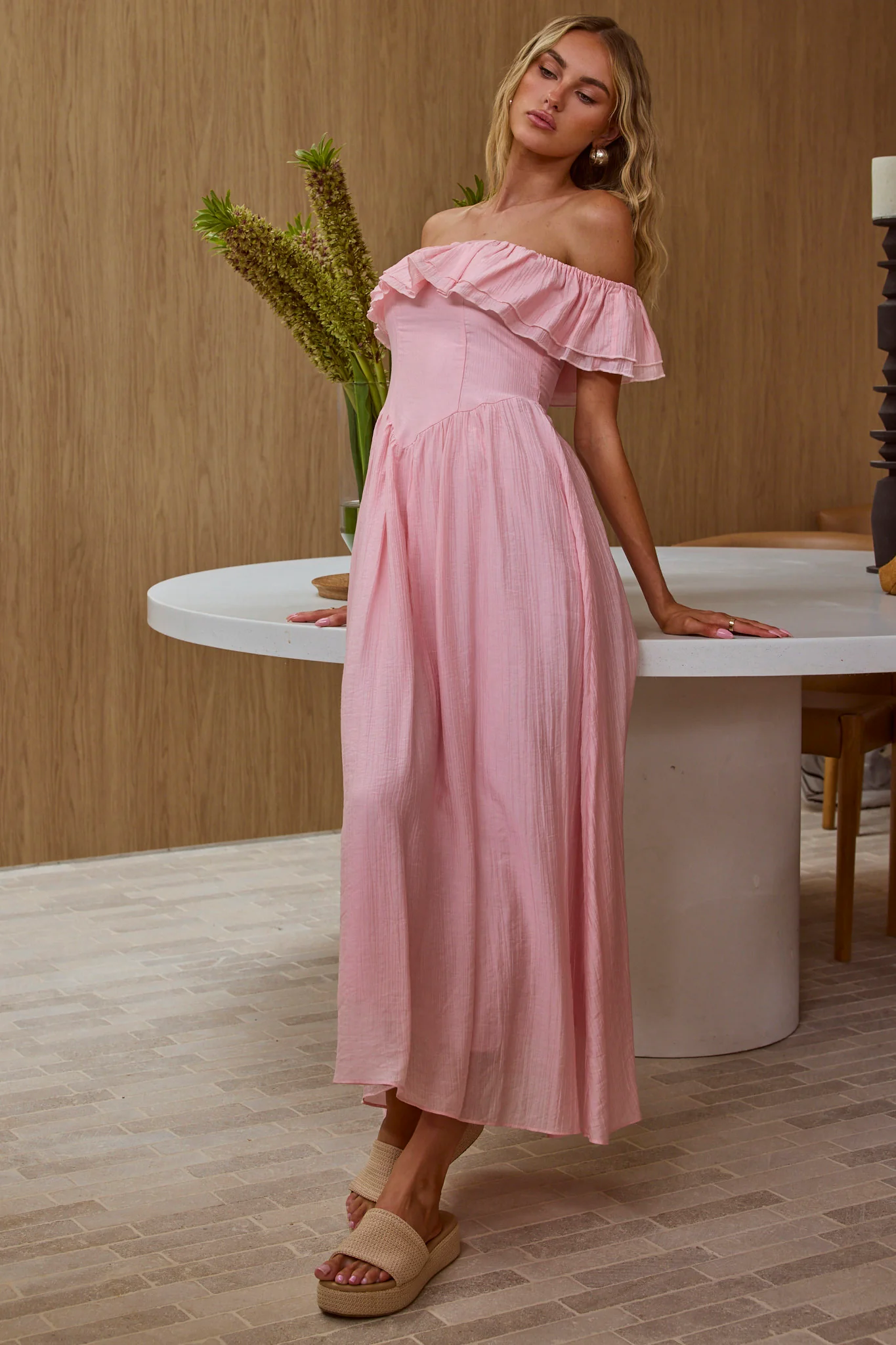 Serinah Basque Waist Off-Shoulder Maxi Dress Pink - Seraphlike
