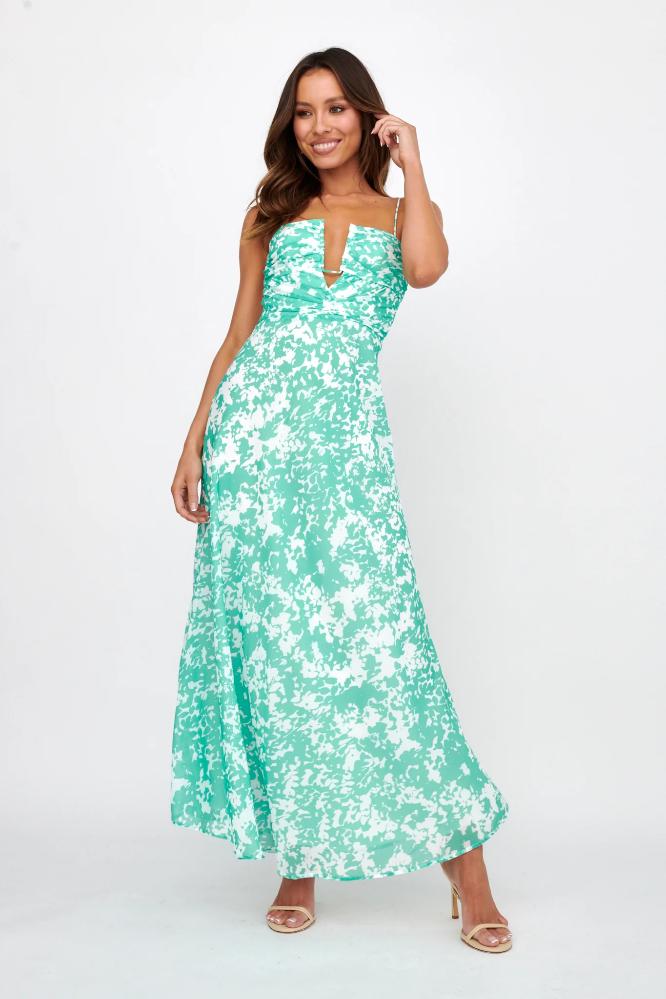 Huda U-Wire Bust Low Back Maxi Dress Green - Seraphlike