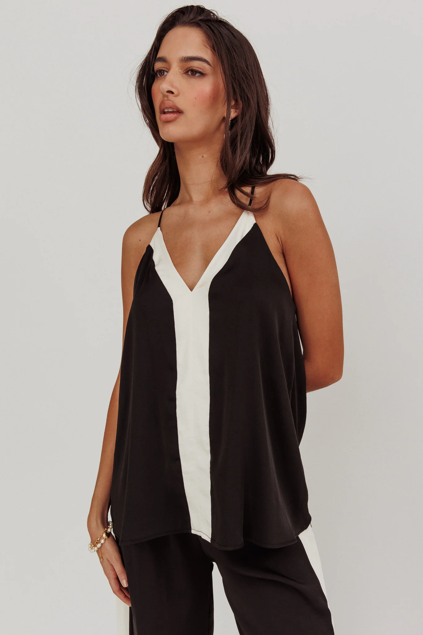 Unwritten Contrast Cami Top Black - Seraphlike