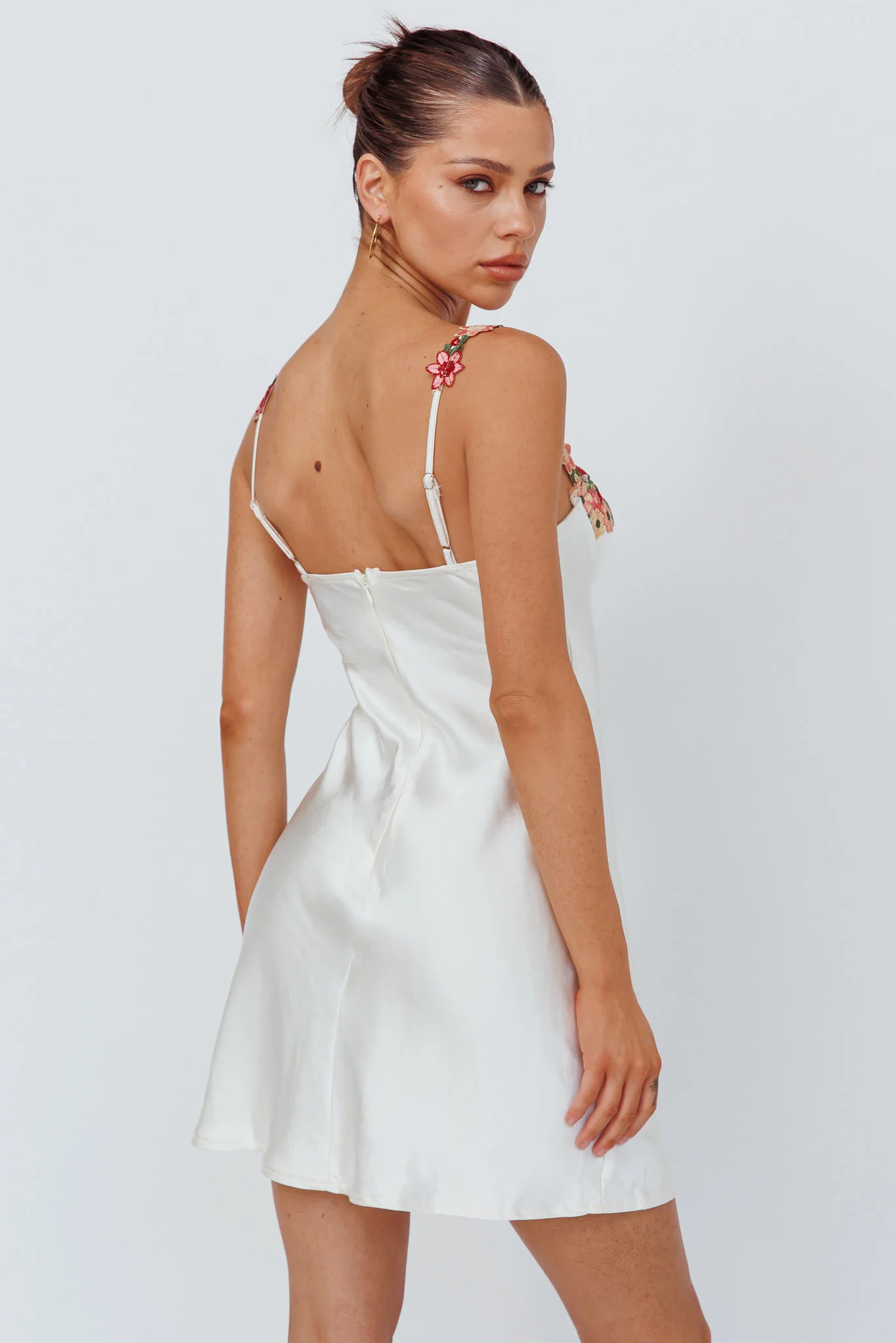 Rose Garden Floral Applique Mini Dress Oyster - Seraphlike