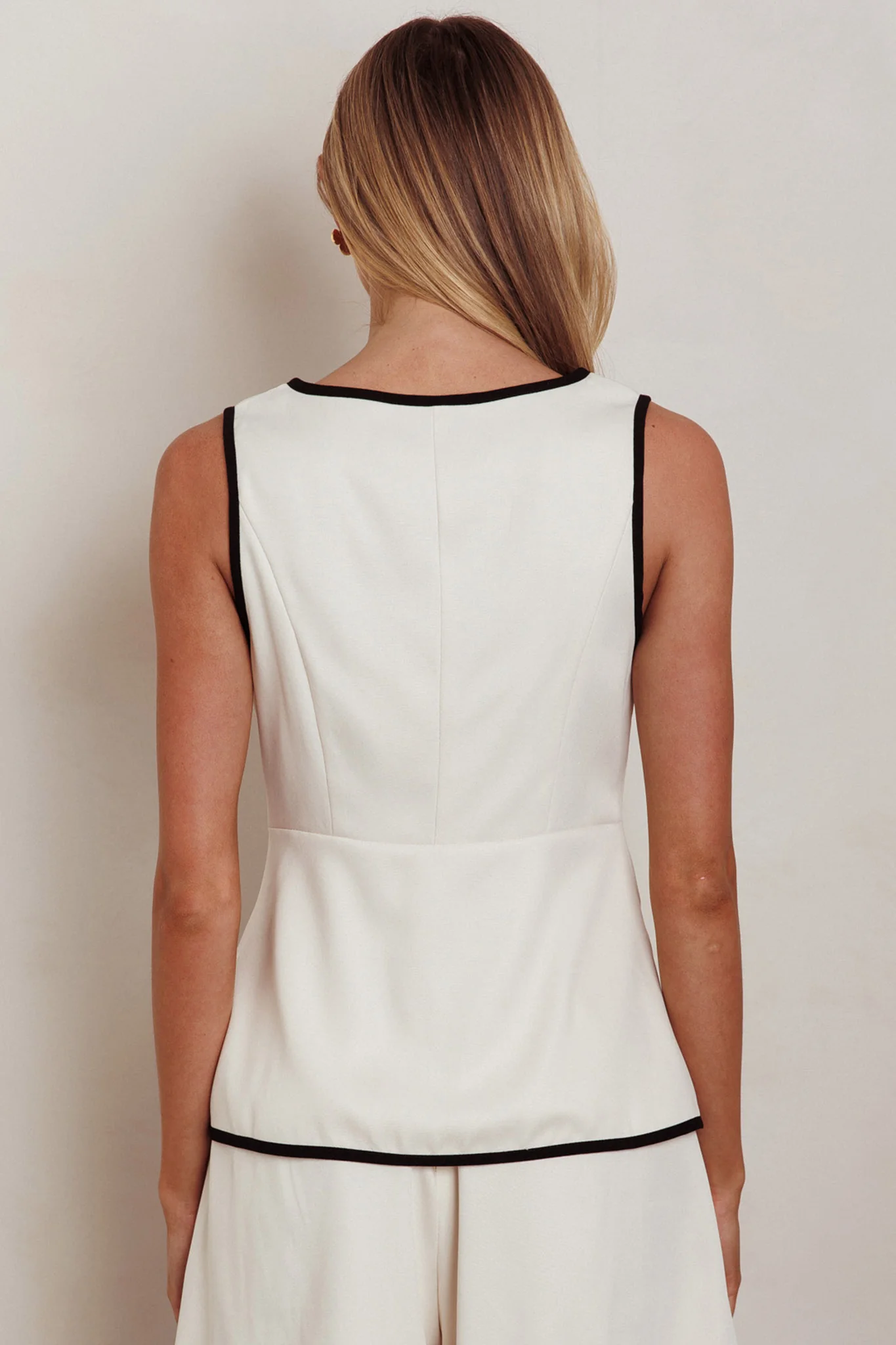 Janna Sleeveless Buttoned Top Oat - Seraphlike