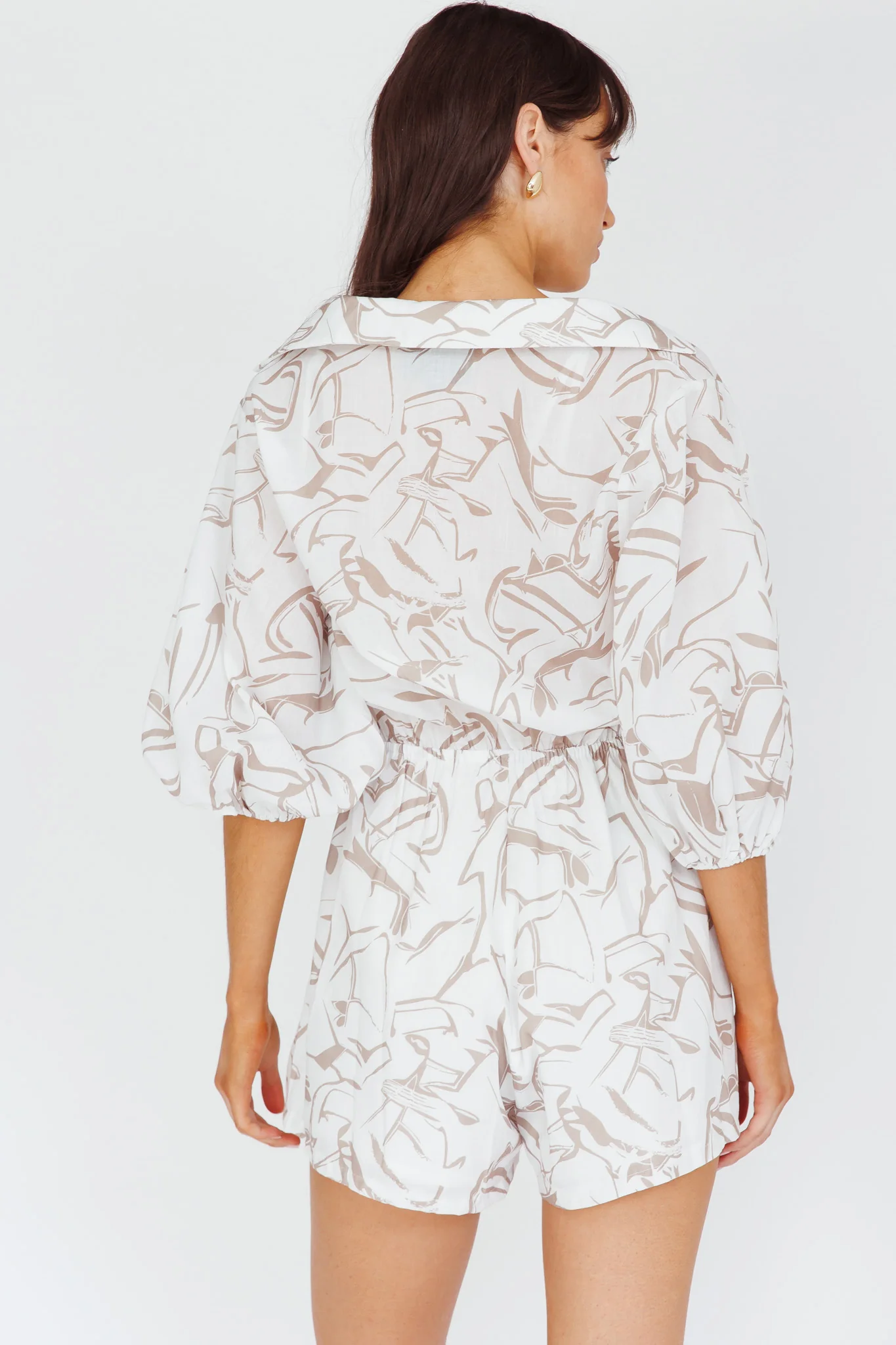 Tiki Puff Sleeve Drawstring Romper Print Beige - Seraphlike