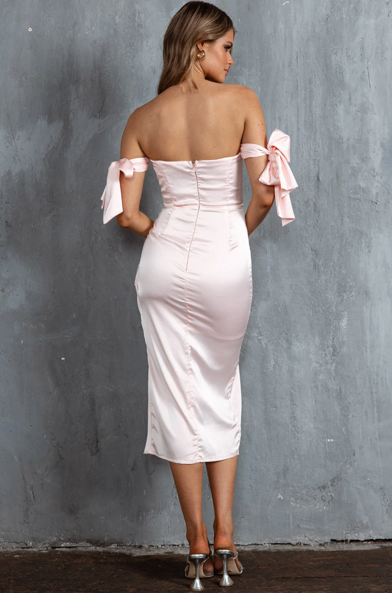 Engelique Tied Sleeve Midi Dress Blush - Seraphlike