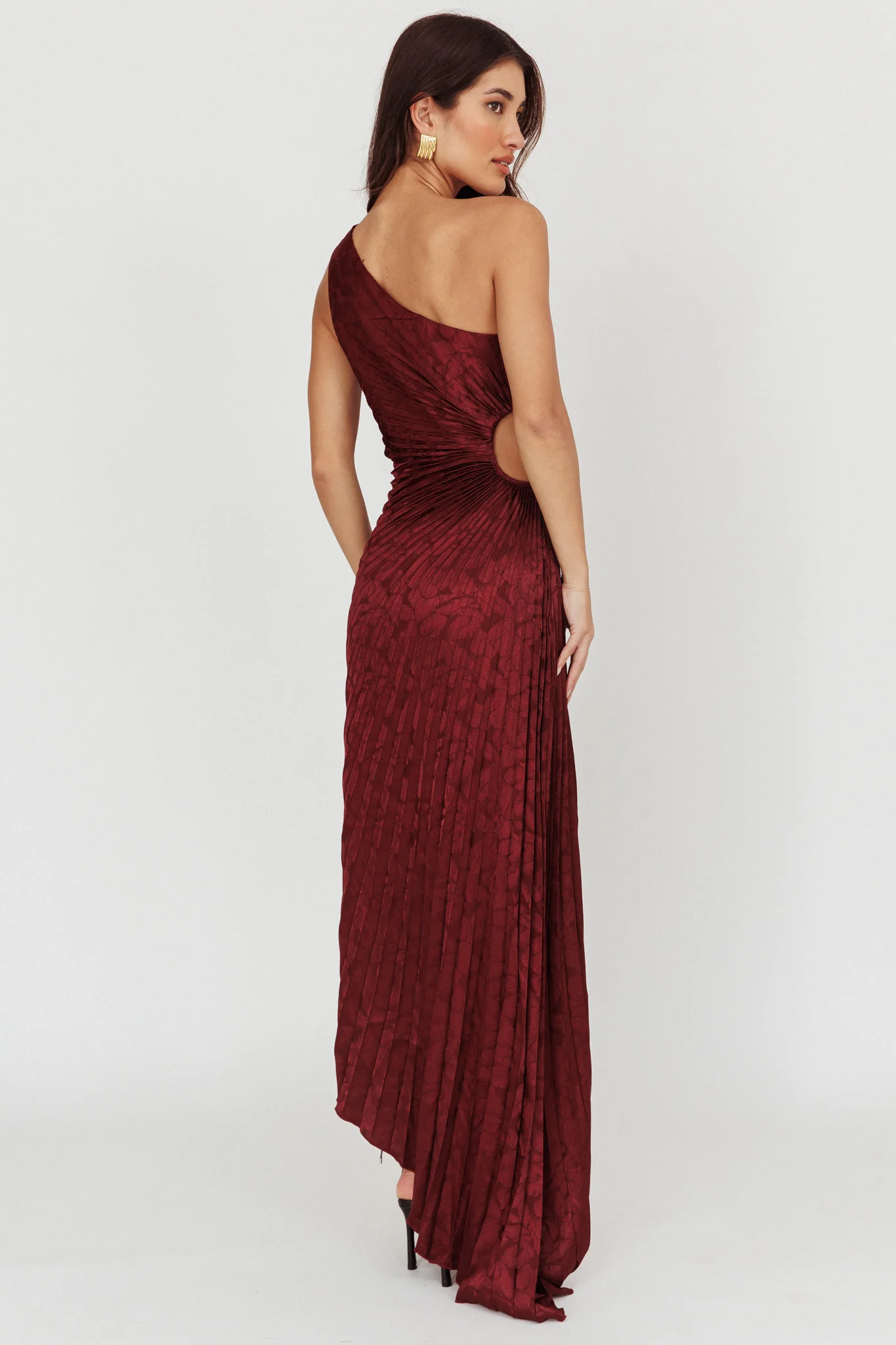 Amelie One-Shoulder Accordion Pleat Maxi Dress Merlot - Seraphlike