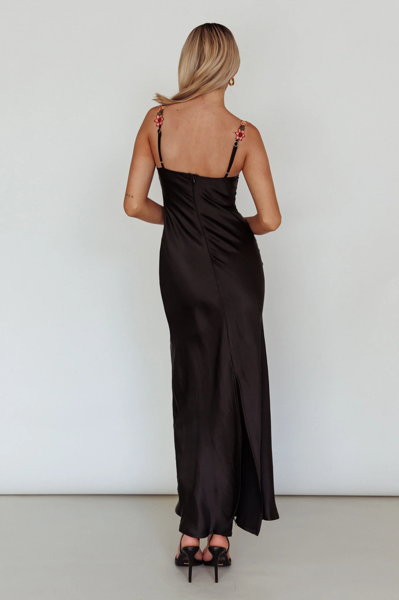 Rose Garden Floral Applique Midi Dress Black - Seraphlike