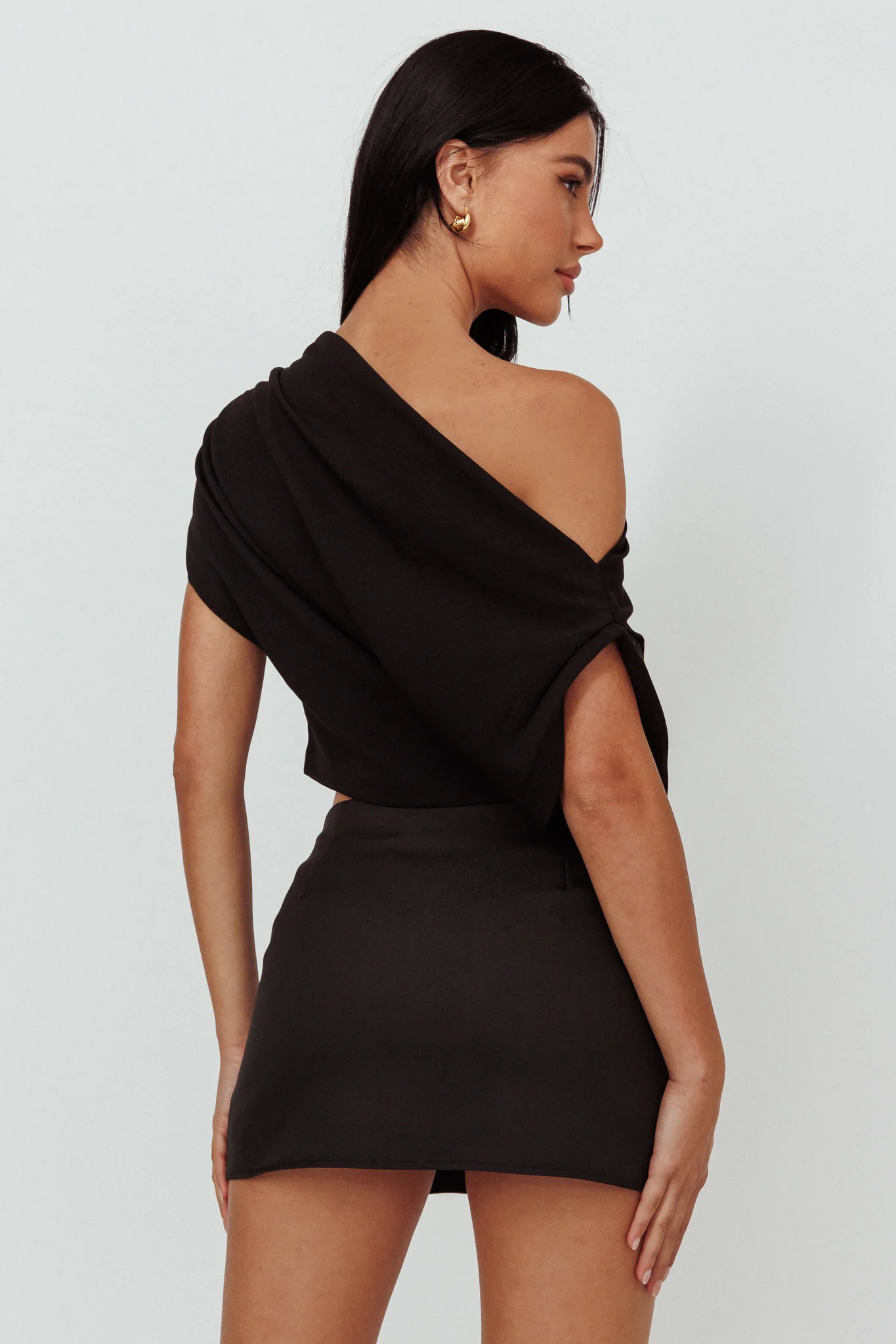 Quinn One Shoulder Top Black - Seraphlike