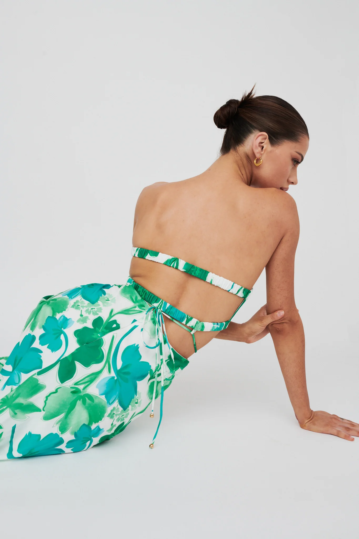 Tuscan Summers Strapless Cut-Out Midi Dress Green - Seraphlike