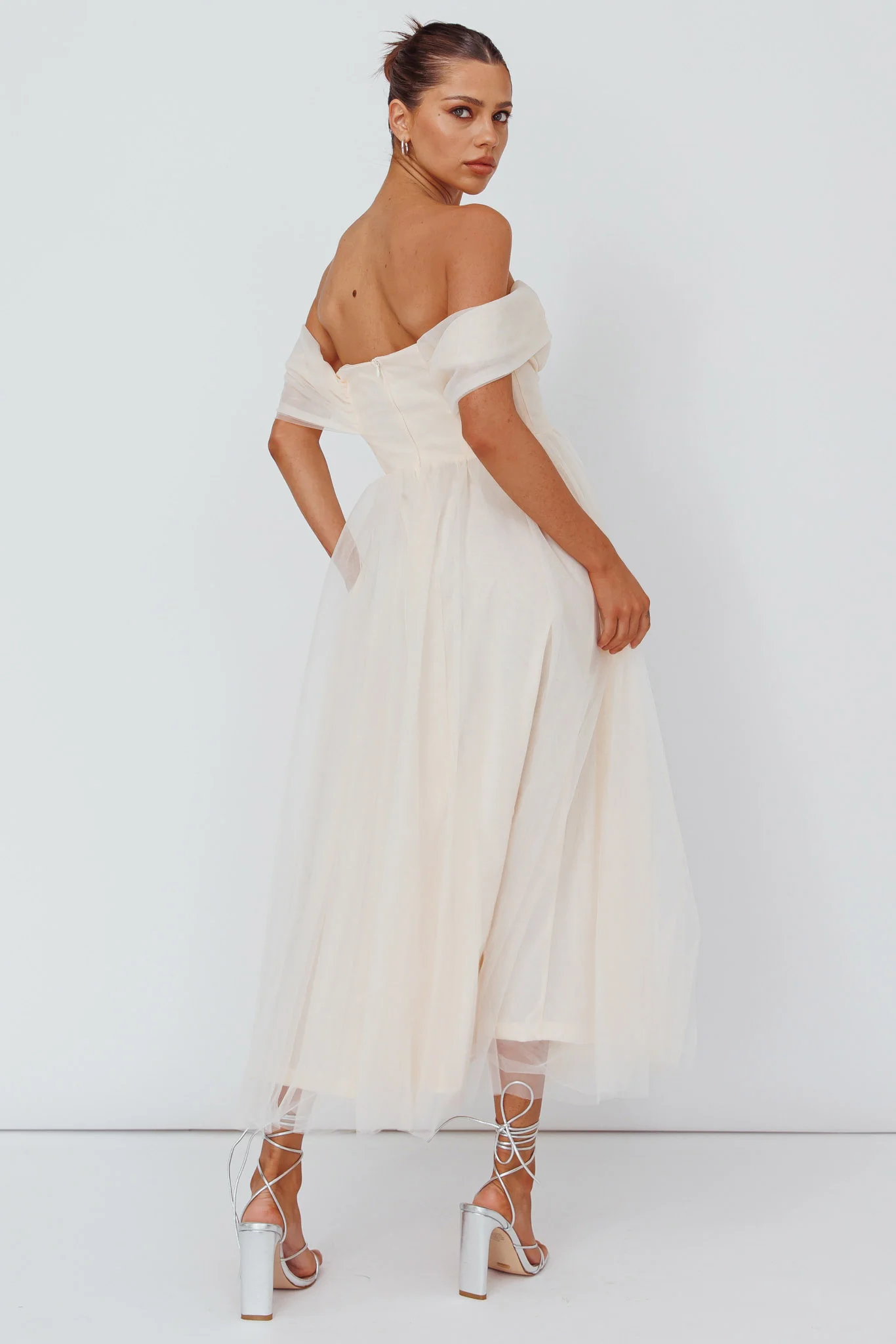 Dreamers & Lovers Off-Shoulder Maxi Dress Vanilla - Seraphlike