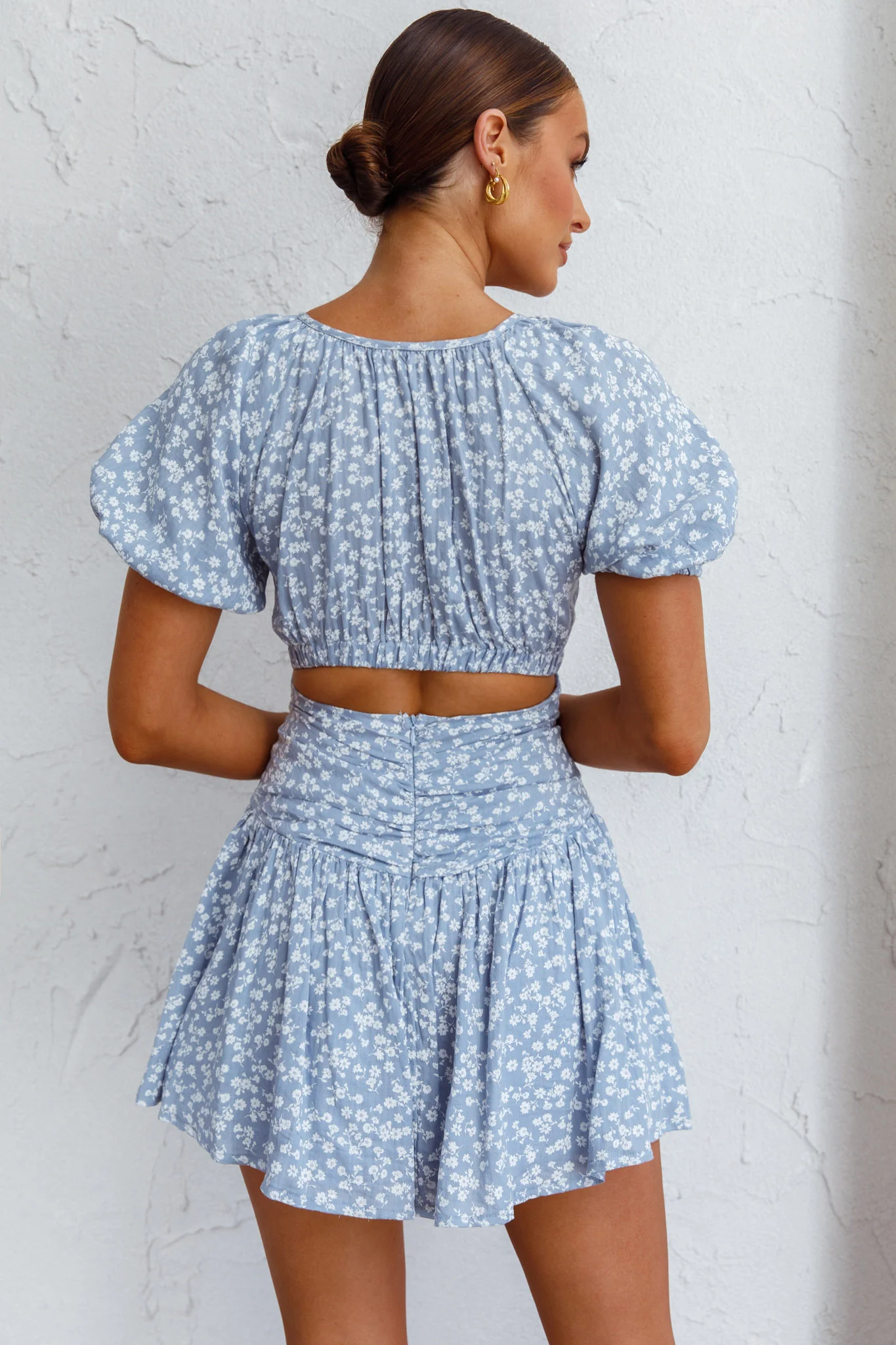 Your Moment Cut-Out Waist Dress Floral Blue - Seraphlike