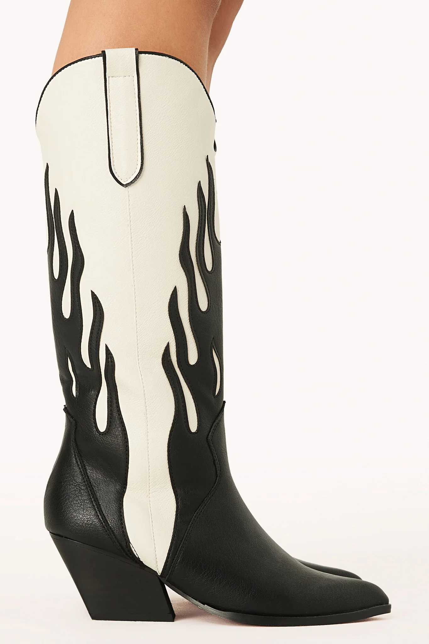 BiLLiNi Zarina Western Boots Black/Ivory - Seraphlike