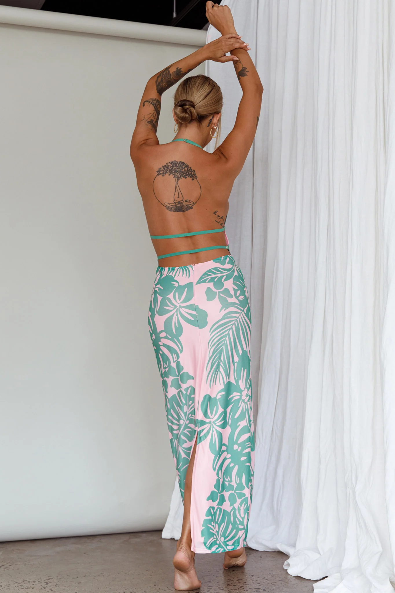 Fiji Feeling Midi Dress Tropical Pink - Seraphlike