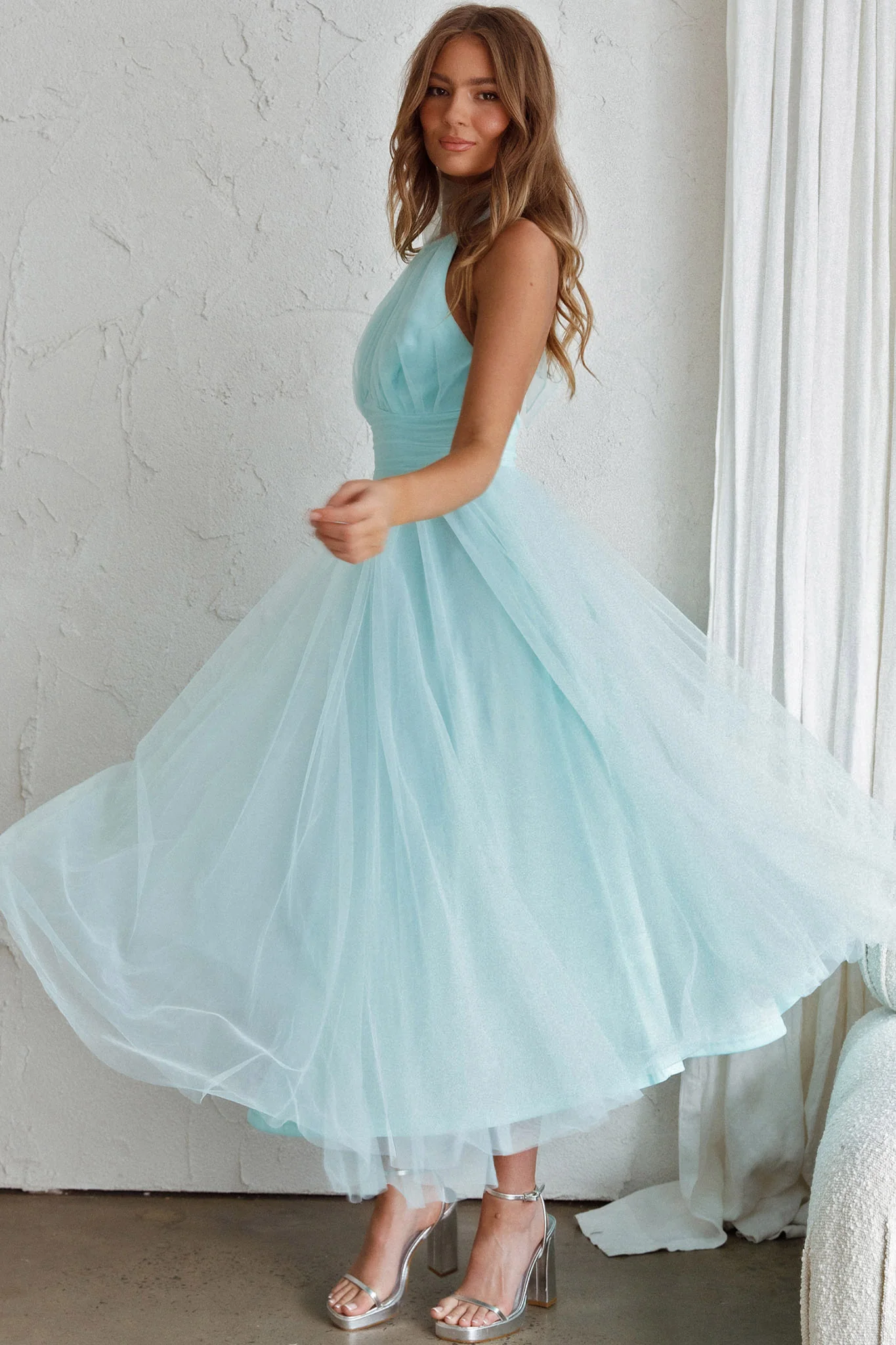 Andria Halterneck Tulle Midi Dress Mint - Seraphlike